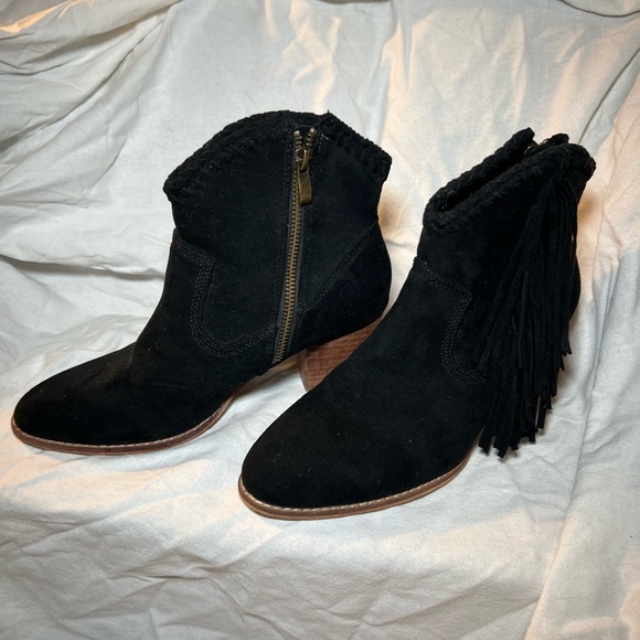 Jackie Fringe Ankle Boot BEAST FASHION - Picture 3 of 8